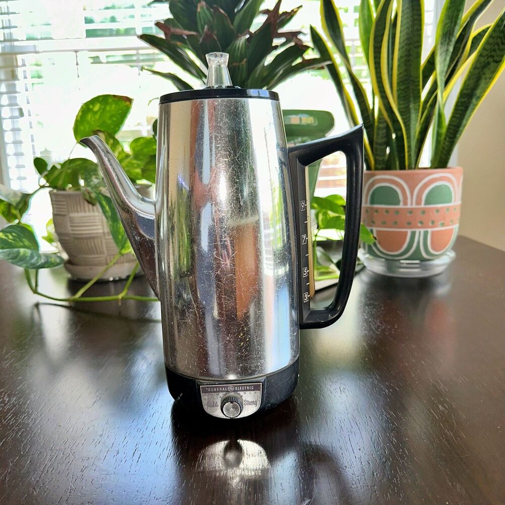 Vintage General Electric Coffee Percolator 9 Cups 60's Era Peek-A-Brew
